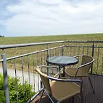 Nordseeresort & Arche Noah Aparthotel 2*