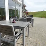 Nordseeresort & Arche Noah Aparthotel 2*